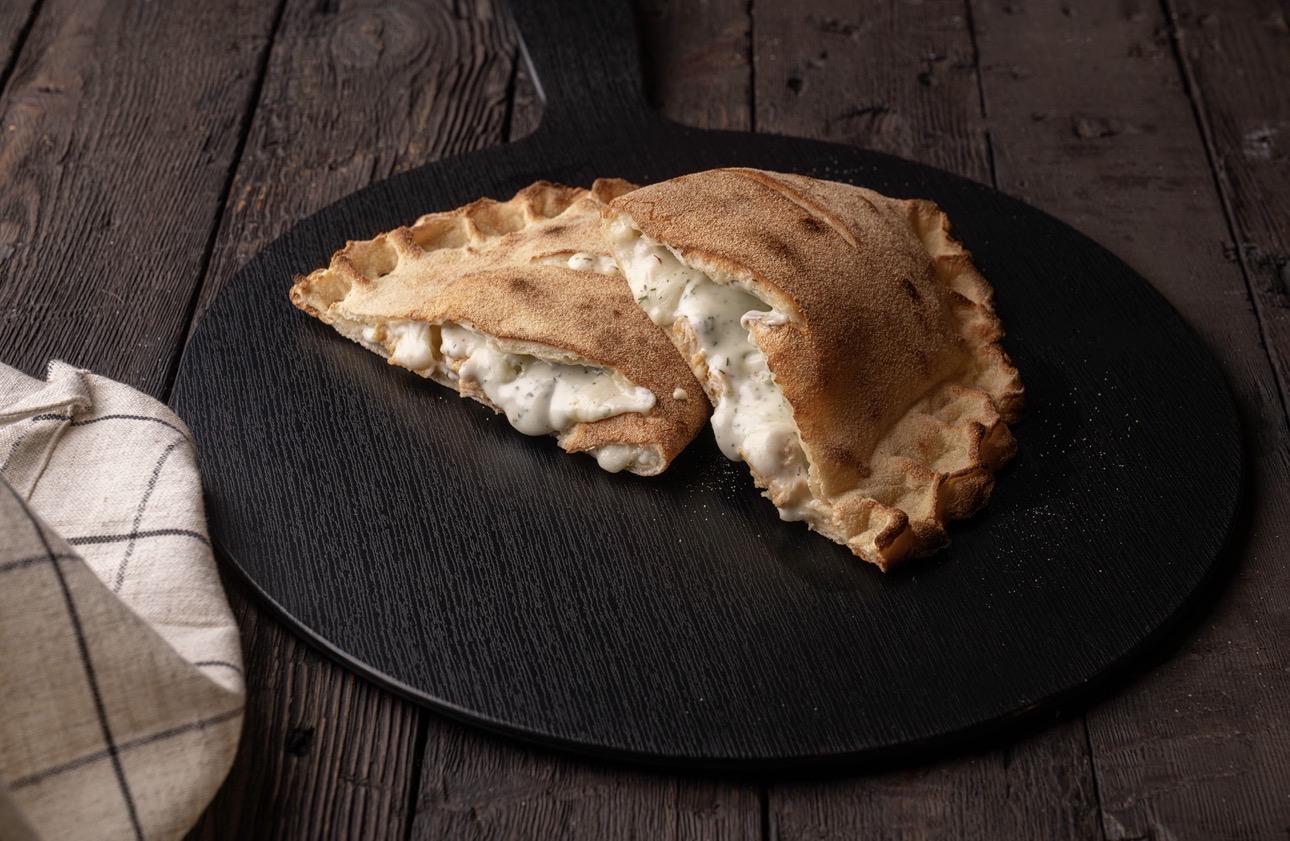 CALZONE
